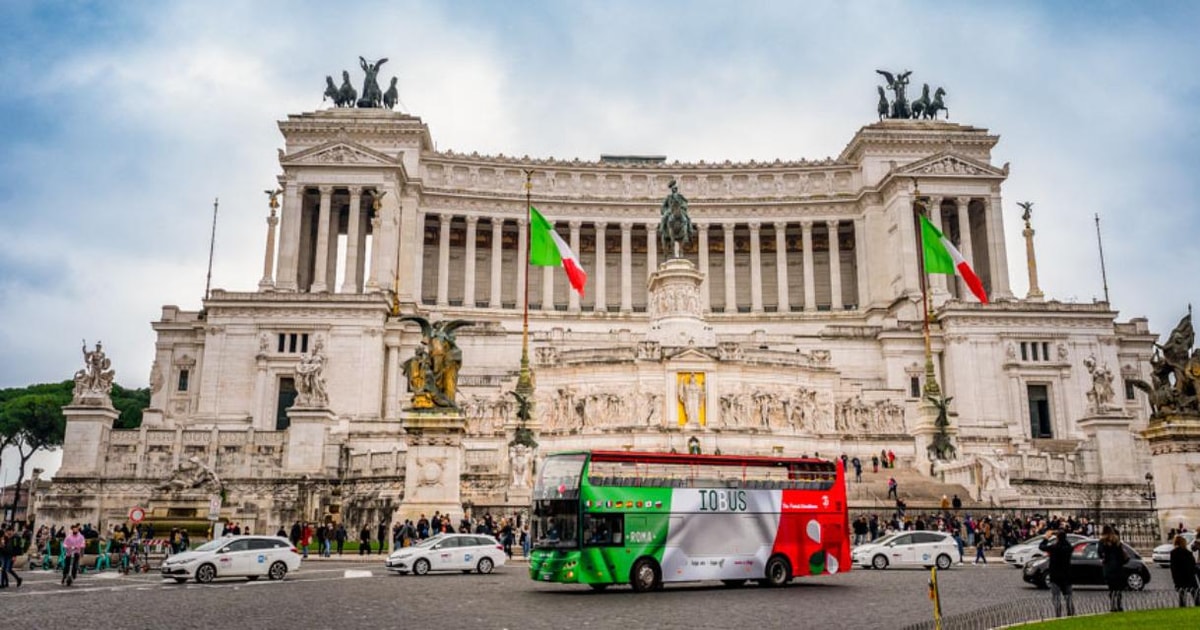 Rome: Hop-on Hop-off Bus tour + Pantheon Entry | GetYourGuide