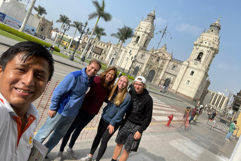 Lima: City Tour and Magic Water Show Park Entry