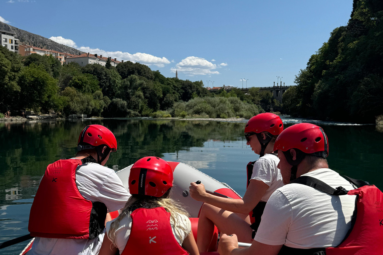 موستار: مغامرة التجديف في نهر نيريتفا