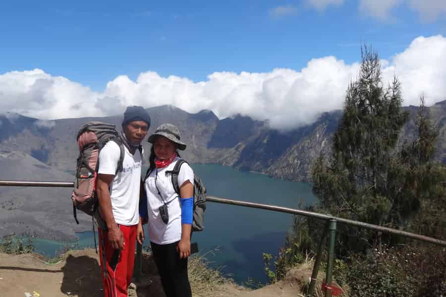 Mount Rinjani Trek 3D-2N zum Gipfel - See - Hotspring. Foto: GetYourGuide