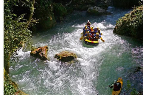 All Inclusive Wildwasser-Rafting Abenteuer in Kithulgala