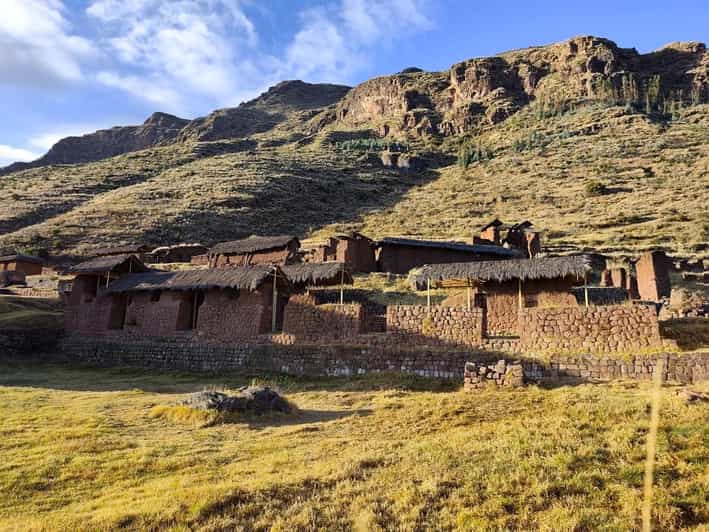 Cusco: Huchuy Qosqo Tour with Immersive Pachamanca and Textile Experience