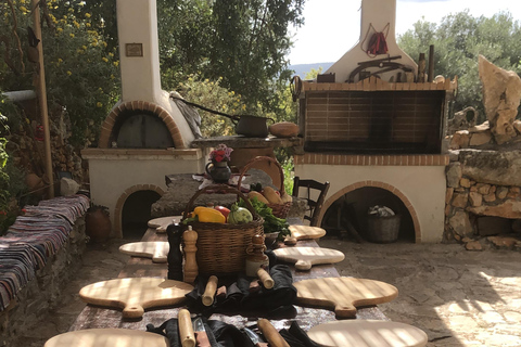 Gebiet Chania: Kochkurs auf einem Bauernhof im Dorf StylosKochkurs mit traditionellen Gerichten und biologischen Lebensmitteln