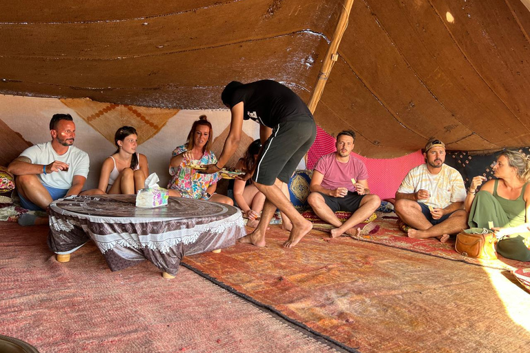 2-day tour: El Borj desert, Legzira, and Sidi Ifni from Agadir