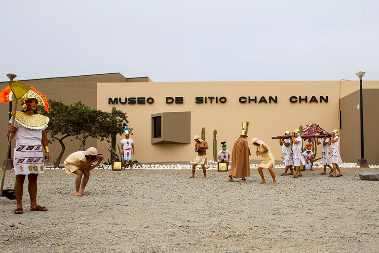 From Trujillo | Tour to Chan Chan Beach and Huanchaco