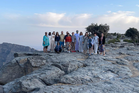 Shared Tour to Nizwa Fort & Souq, Al Hamra & Jebel Shams