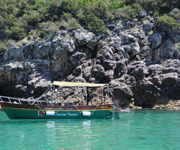 From Terracina: Circeo Caves Boat Trip with Snorkeling