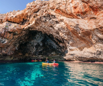 Cala Varques: Guidad kajak- och snorklingsexpedition till havsgrottorna