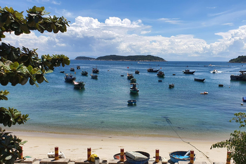 Da Nang: Cham Islands Fun Dive with Lunch and Transfers Fun Divers with Certified - two dive