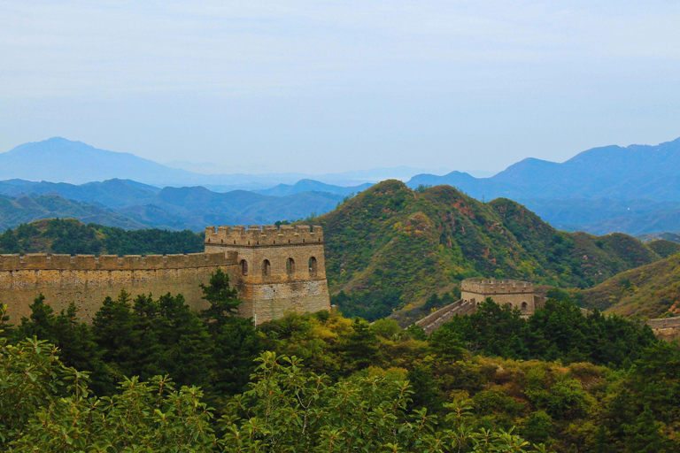 Beijing: Jinshanling GreatWall Hike with Bus or Private Tour Jinshanling Great Wall Private Tour with Transport&Cable Car