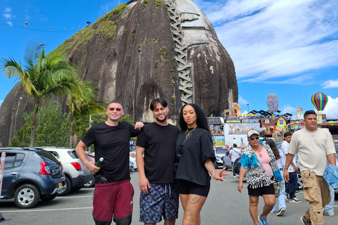 Medellín: Guatapé VIP + Helicopter Flight + Boat Ride + Piedra del Peñol