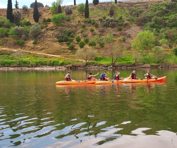 Pinhão: 4 Hour Douro Valley Kayak Rental