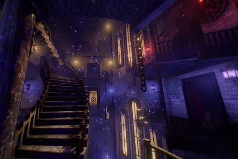 Alice in Wonderland VR Escape Room Adventure