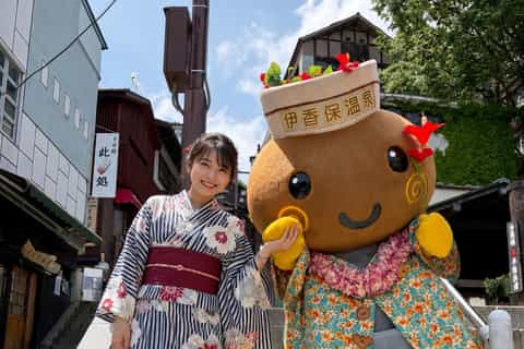 Tokyo to Kusatsu Onsen Private Day Trip with Yubatake Visit - Image 3