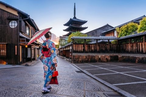 Kyoto : visite privée personnalisée de 10 heuresKyoto : 10 heures de visite personnalisée avec chauffeur et guide