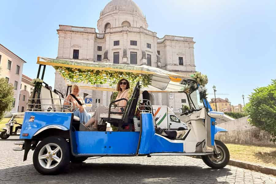 Lissabon: Tuk-Tuk-Tour durch die Altstadt und malerische Aussichtspunkte in Alfama. Foto: GetYourGuide