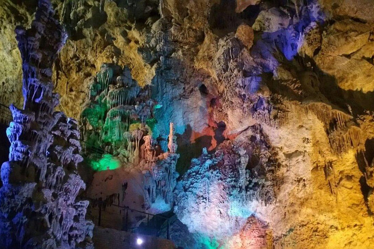 Alicante: Tour delle grotte di Canelobre e del Busot con trasferimento incluso