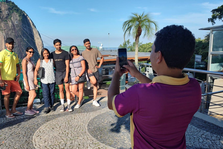 Private Custom 8-hour Exclusive tour in Rio with VIP tickets Private 8-hour tour with VIP tickets: Special Languages