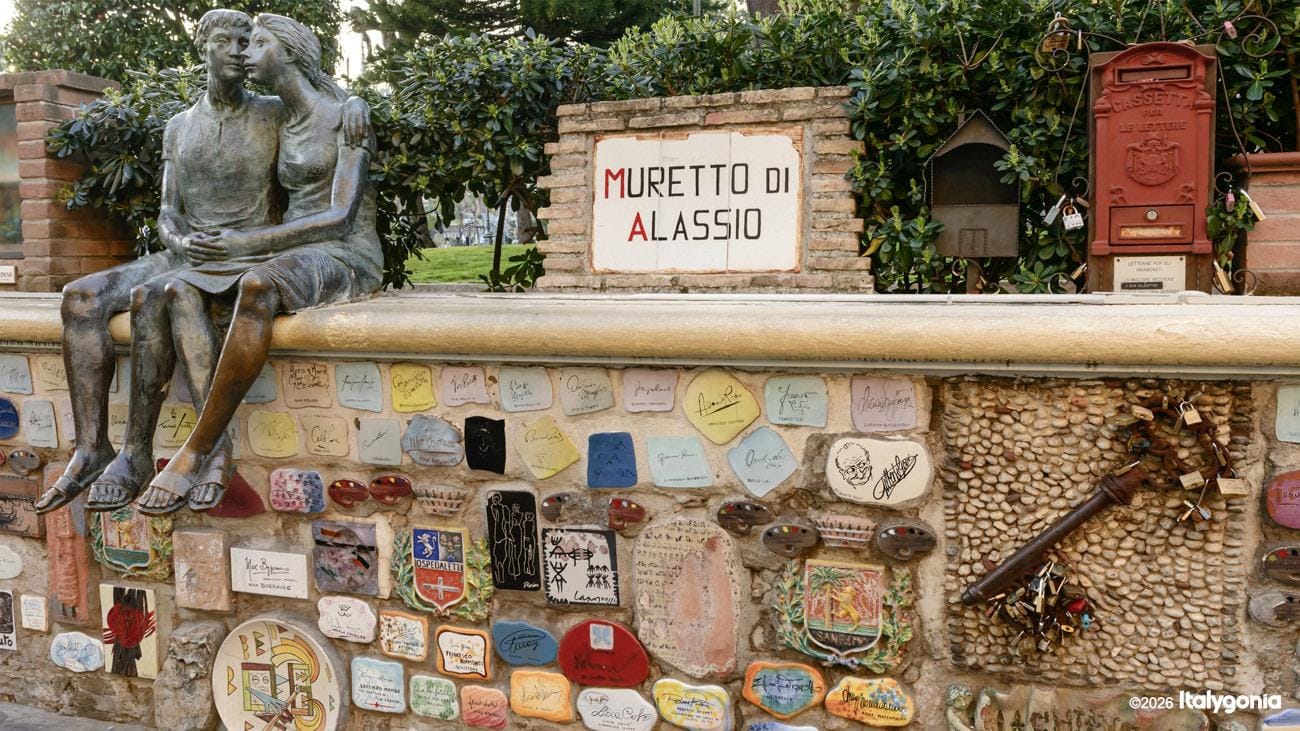Rundgang durch Alassio: Kunst, Geschichte & Riviera-Lifestyle