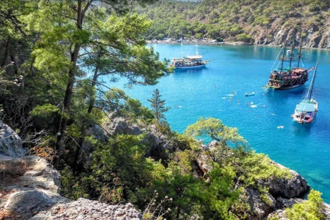 Gonster: gita in barca dei pirati all-inclusive con trasferimentoTour in barca dei pirati tutto compreso con incontro al porto di Kemer