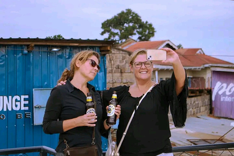 Nairobi Kibera Slum: Kinderheimbesuch und Spendentour.