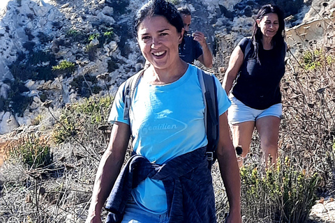 Gozo Unveiled: Guided Hiking Tour at the East of the Island Window