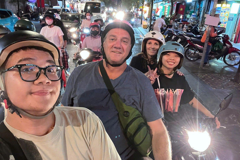 Ho Chi Minh City: Michelin-Recognized Food Tour by Motorbike