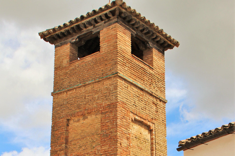 Nerja: Sightseeing Tour to Ronda and Setenil de las Bodegas