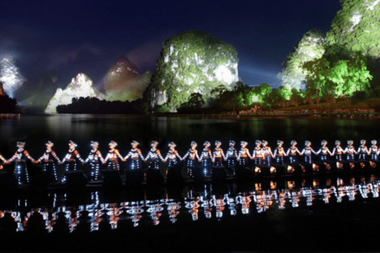 Yangshuo Xingping Li flodkryssning &amp; intryck Liusanjie show