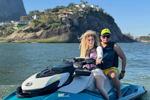 Rio de Janeiro: Jet Ski Tour with Photos & Videos 1 hour on a jet ski
