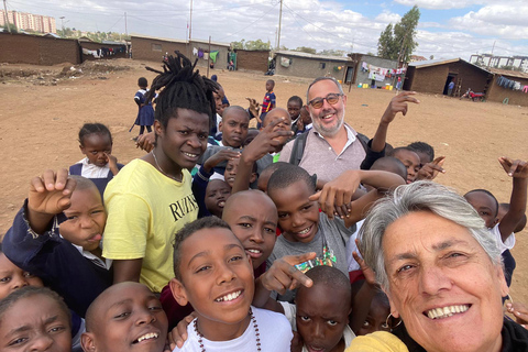 Tour di Kibera con donazione e restituzione