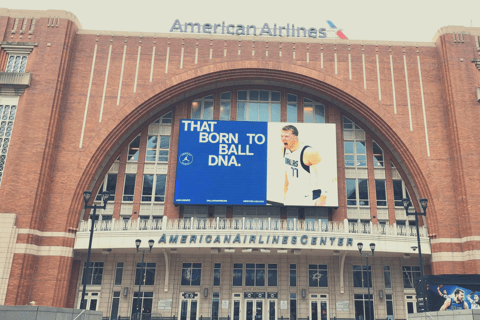 Dallas: Dallas Mavericks Basketball Game TicketBudget Seating