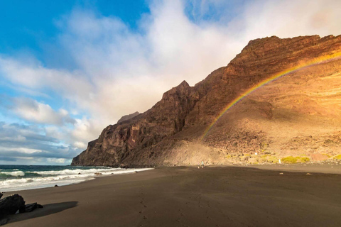 Naviguez aux Canaries : Nature, culture et plaisirs culinaires