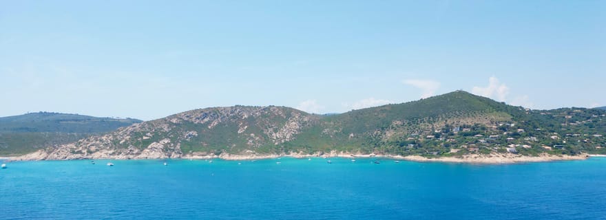 Saint Tropez : Soirée en catamaran avec boisson de bienvenue