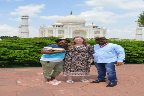 2 Days: Taj Mahal & Jaipur Sightseeing Tour with Breakfast Travel with only 3-star hotel A/C Car & local tourist guide