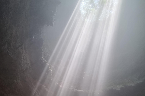 Yogyakarta: Privat tur i Jomblang + gratis fotografering med drönare