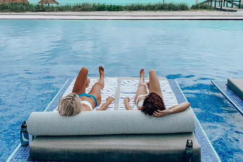 St. Lucia: Soufriere Private Tour with Entry Tickets