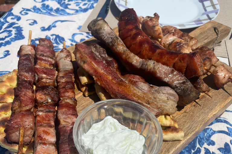 Heraklion: Grill o zachodzie słońca w gaju oliwnymHeraklion: Grill przy zachodzie słońca w gaju oliwnym