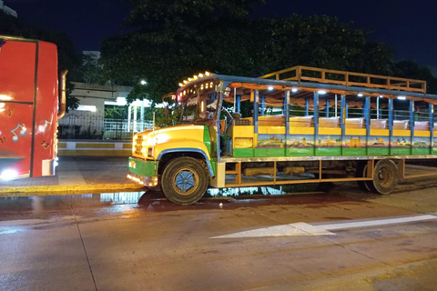 Cartagena: Party on a typical bus crossing the city