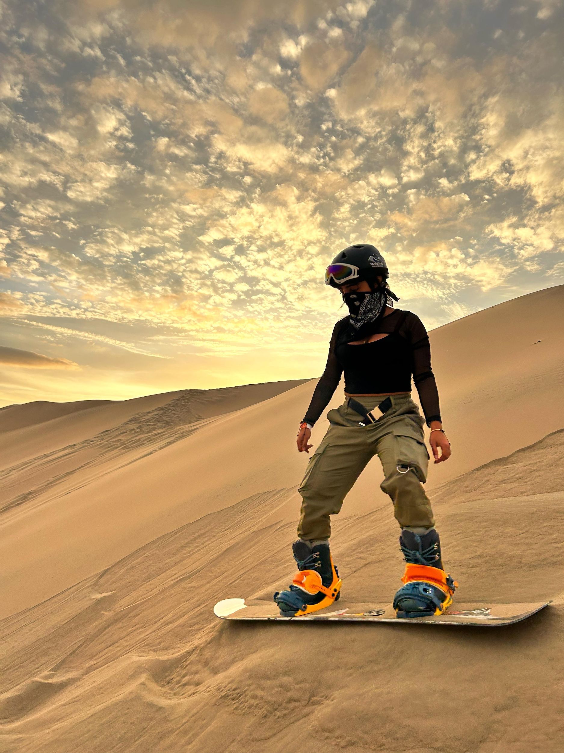 Huacachina: Sandboarden|SandSkiing|Sunset Videos mit Drohne und 4x4 Buggy