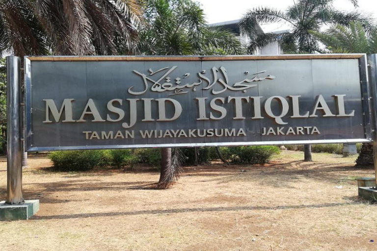 Tour di un giorno in crociera: Escursioni a terra a Giacarta