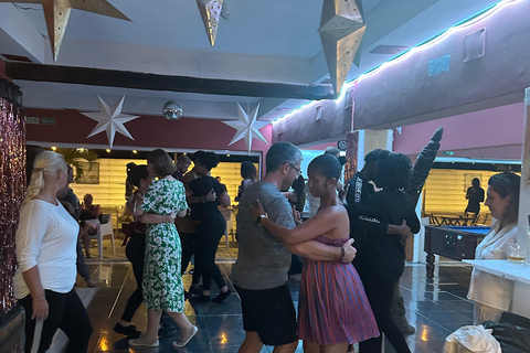 Sal: Prywatne zajęcia z kizomby - Santa Maria, Republika Zielonego PrzylądkaSal: Private Kizomba Class - Santa Maria, Cape Verde
