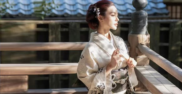 Kyoto: Kiyomizu Kimono Rental with Optional Photoshoot