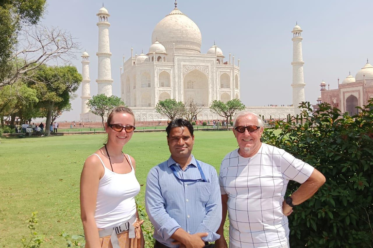 De Délhi: passeio de trem pelo Taj Mahal, Agra e safári de pássarosCarro particular com ar-condicionado, trem, guia, taxas de entrada e hotel 5 estrelas