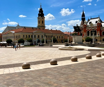 Timisoara: Tour della città di Oradea e visita alle grotte di Apuseni