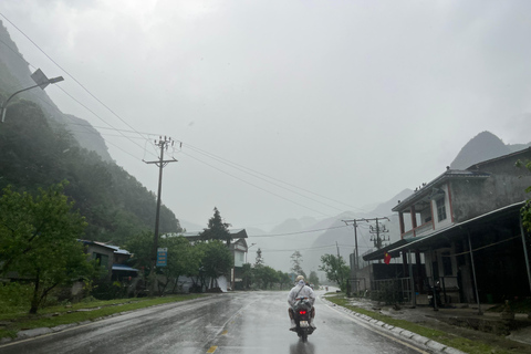 Au départ de Hanoi : 4 jours de visite en voiture de la boucle de Ha Giang, plus un montage vidéo