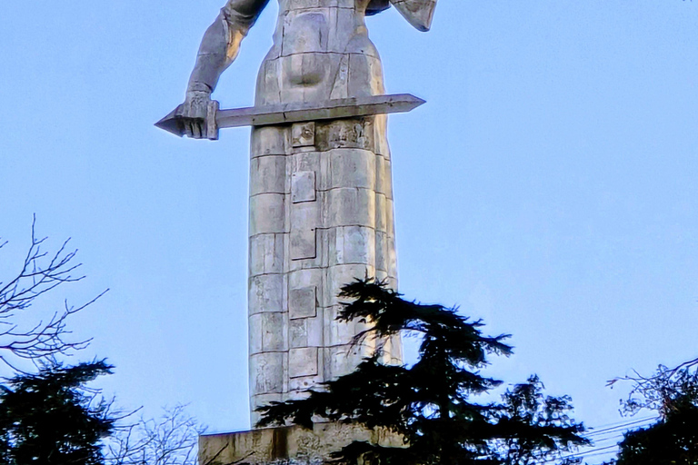 Tbilisi: Old Town Left Bank Walking Tour with Boat Ride