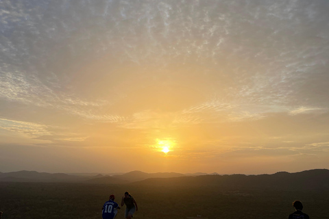 Pidurangala Rock Sunrise/Sunset Guided Hike with Pickup Pidurangala Rock Sunset Inluded Entrance Tickets