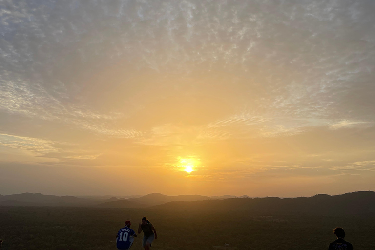 Pidurangala Rock Sunrise/Sunset Guided Hike with Pickup Pidurangala Rock Sunset Inluded Entrance Tickets