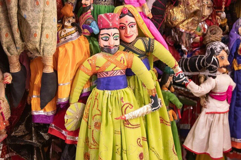 Udaipur: Culture, Crafts & Market Shopping Tour Udaipur Shopping Tour: Guide + Car